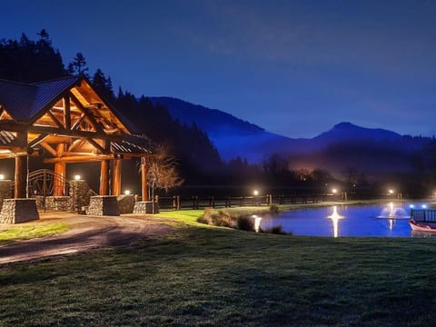 LX28: Gold Beach Oceanfront Estate House in Oregon