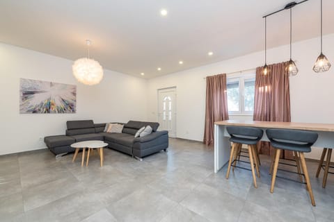 Angela Luxury Apartment I Apartment in Zadar