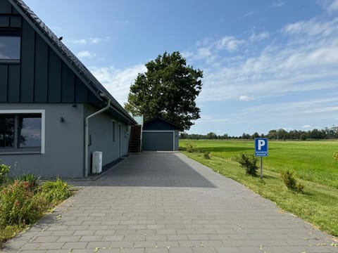 Property building, Parking