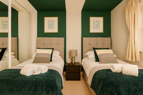 Oxford's Most Stylish House - Garden & Parking House in Oxford