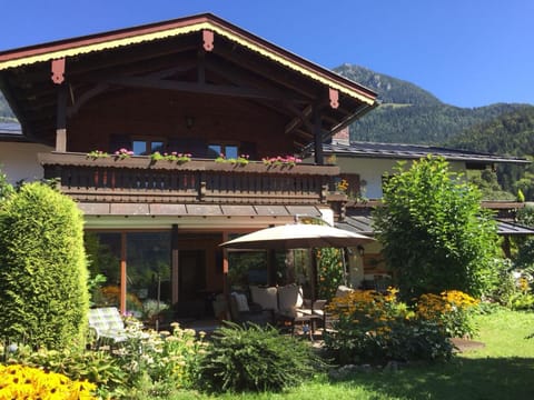 Gästehaus Weinrebe Apartment in Schönau am Königssee