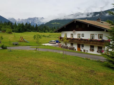 Ferienwohnungen Hammerstiel Apartment in Schönau am Königssee