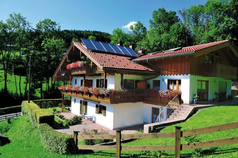 Haus Vogl Bed and Breakfast in Berchtesgaden