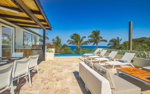 Patio, Balcony/Terrace, Sea view, Swimming pool