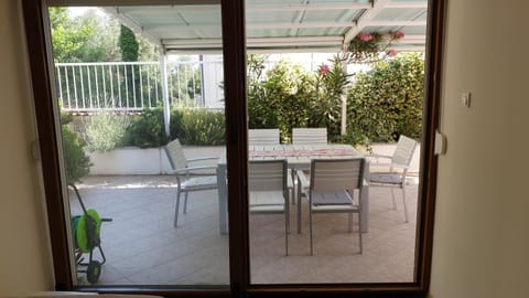 Balcony/Terrace, Dining area