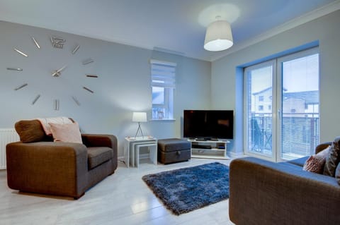 TV and multimedia, Balcony/Terrace, Living room, Seating area