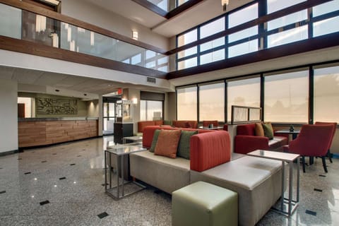 Lobby or reception, On site