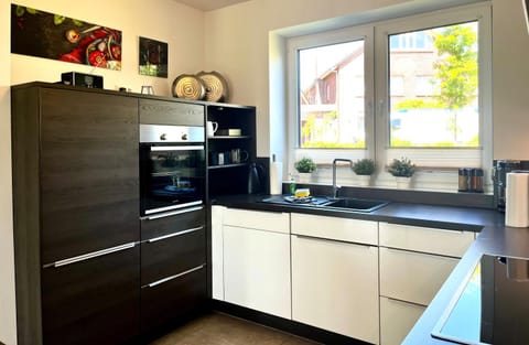 Haus Freiraum, Am Alten Deich 13b House in Friesland