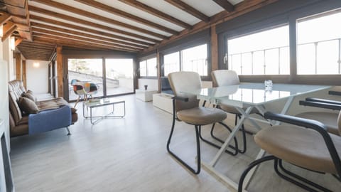Living room, Seating area, Dining area
