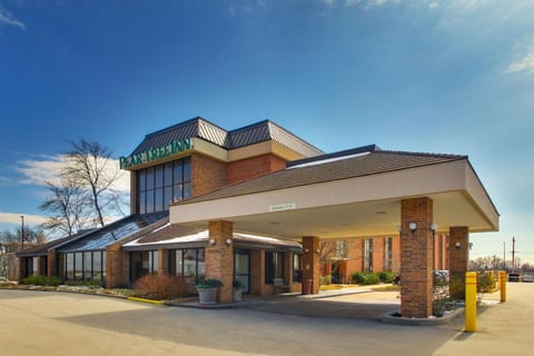 Property building, On site