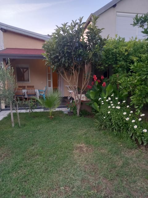 Bungalo Đeković House in Ulcinj Municipality