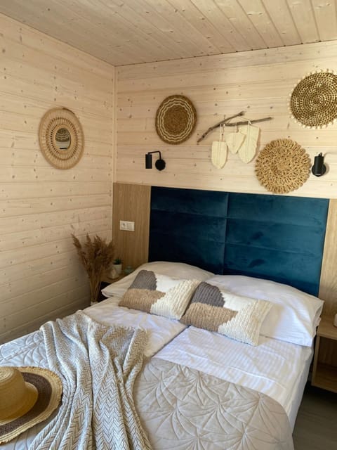 Domki Morska Przygoda Basen Brodzik Małpi Gaj House in West Pomeranian Voivodeship, Poland