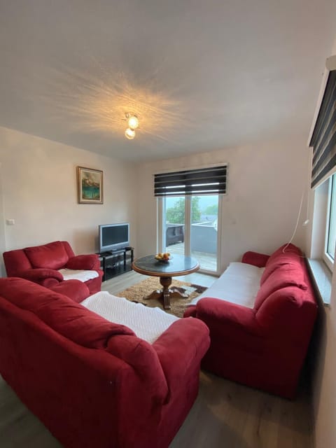 House Enio House in Lika-Senj County