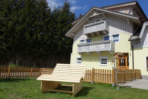 Haus Alpengluehn Apartment in Carinthia, Austria