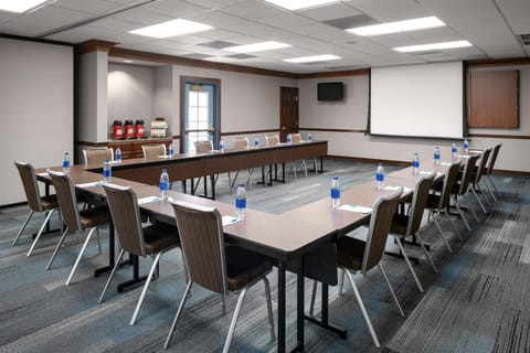 Meeting/conference room