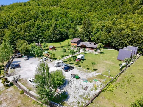 Krojet e Rrogamit Bed and Breakfast in Montenegro