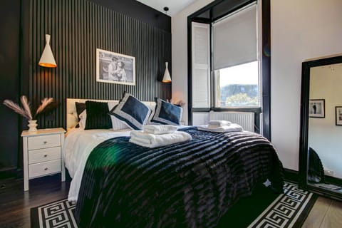 Bed, Bedroom, wardrobe