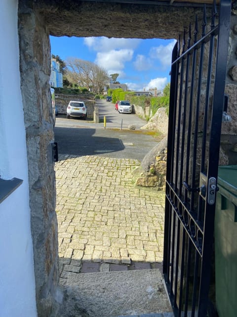 Street view, Parking