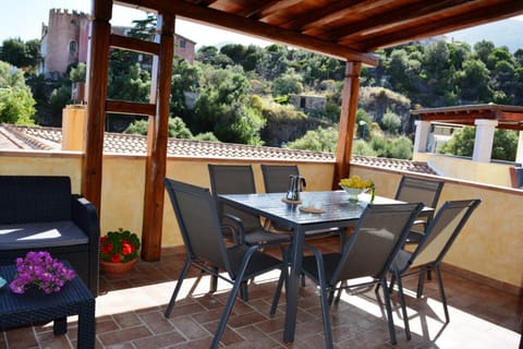 centralissimo a due passi dal mare Apartment in Cala Gonone