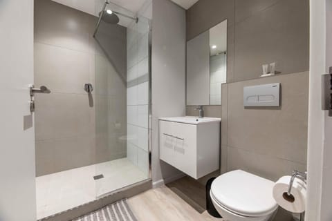 C504 Woodstock Quarter Apartment in Cape Town