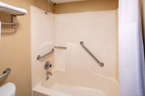 Bathroom, Photo of the whole room, On site