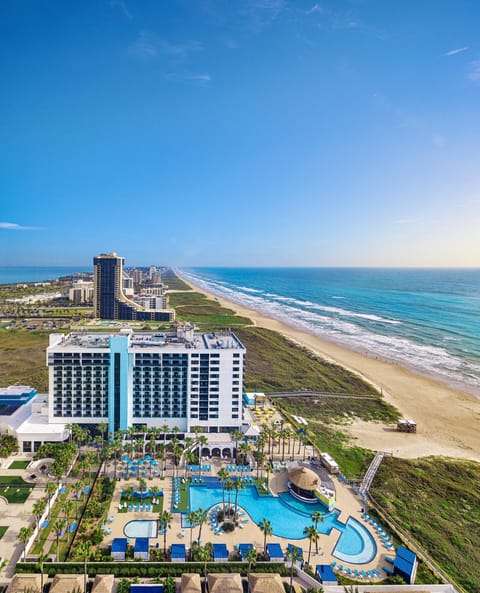 Property building, Day, Natural landscape, Bird's eye view, Beach, Pool view, Sea view, Swimming pool, Entertainment, Entertainment, sunbed