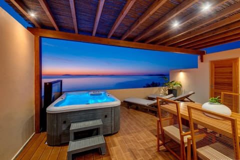 Natural landscape, Dining area, Sea view