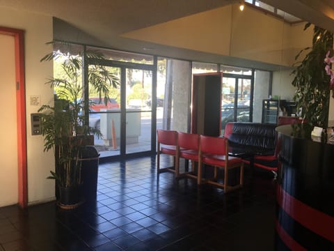 Grand Inn財神客棧 Inn in Alhambra