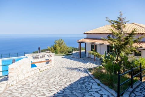 Pool view, Sea view, Swimming pool