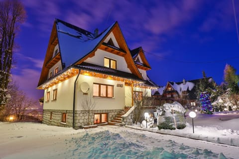 Property building, Winter