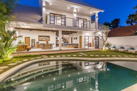 Villa Jamu Villa in Kuta