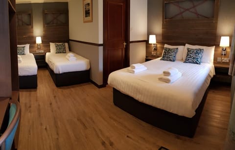 Clachaig Inn Hotel in Scotland