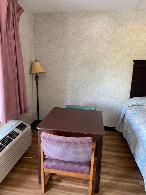 Riverfront Lodge Nature lodge in Burkesville