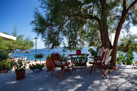 Patio, Balcony/Terrace, Beach, Sea view