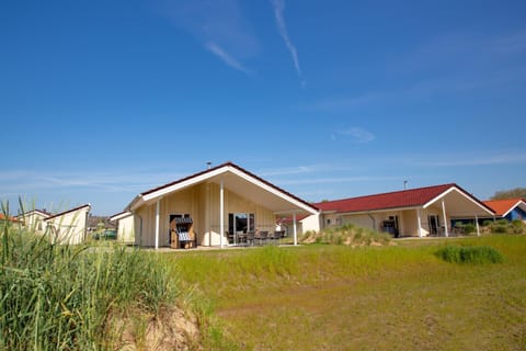 Typ E plus "Peking" -P-Liner-Haus- House in Ostholstein