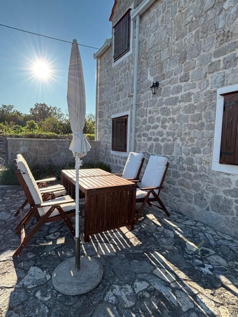 Property building, Patio, Day