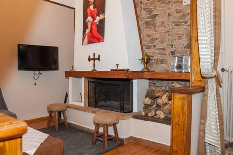 Living room, Decorative detail, Seating area