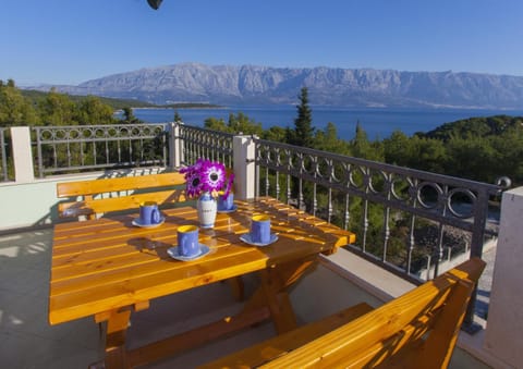 Balcony/Terrace, children, Family