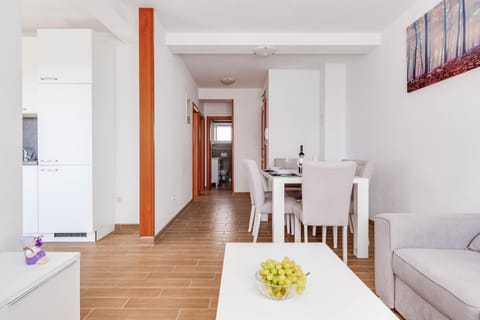 Apartmani Pocrnić Apartment in Biograd na Moru