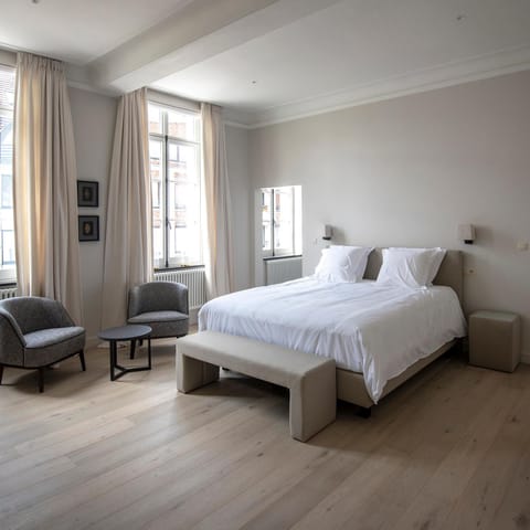 Bed & Breakfast Jezuietenplein 21 Bed and Breakfast in Flanders