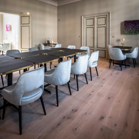 Bed & Breakfast Jezuietenplein 21 Bed and Breakfast in Flanders