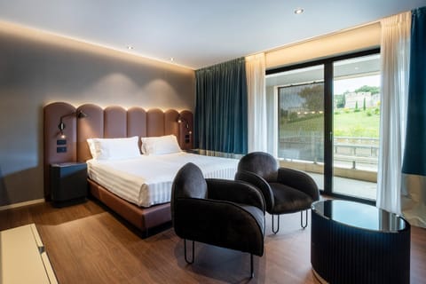 Bed, View (from property/room), Bedroom