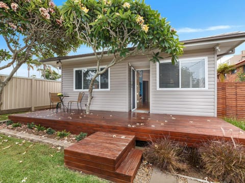 Property building, Patio, Street view