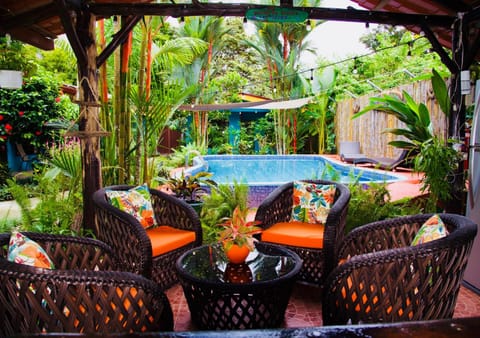 Patio, Seating area, Communal kitchen, Swimming pool