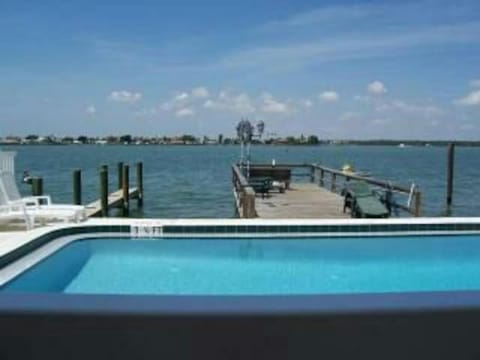 Pool view, Swimming pool