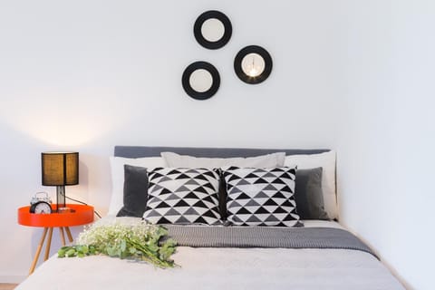 Bed, Living room, Photo of the whole room, Bedroom