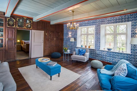 TV and multimedia, Living room