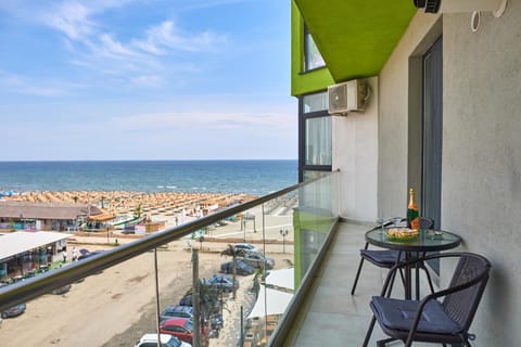 Balcony/Terrace, Beach, Sea view