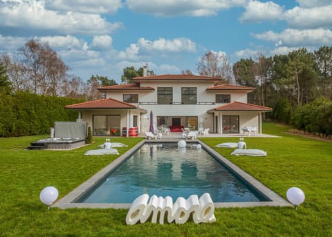 Patio, Garden view, Pool view