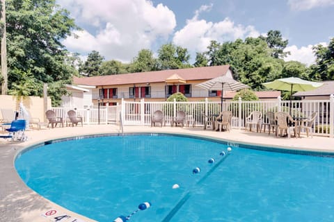 On site, Pool view, Swimming pool